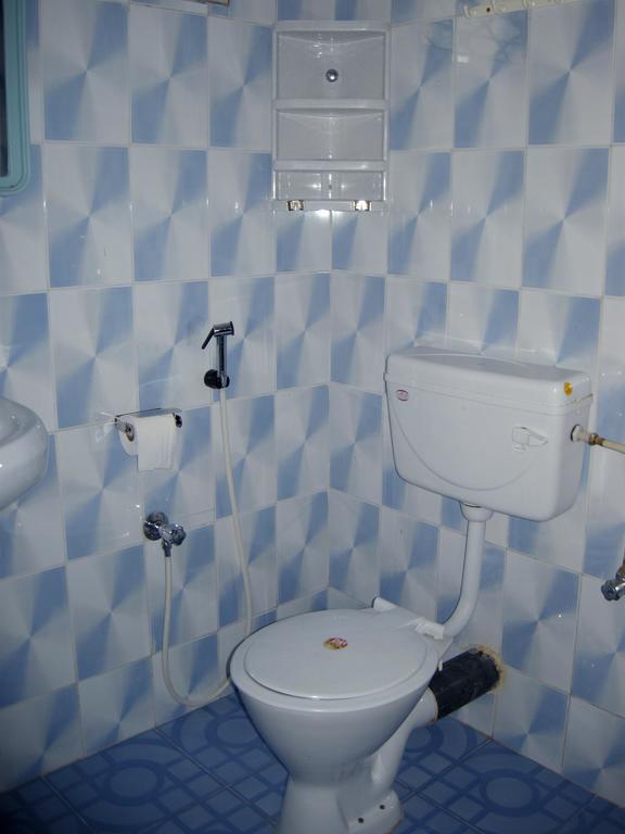 Joe And Marietta'S Guesthouse Калангут Номер фото
